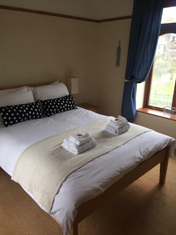 Wicket Green Cottage Хейфийлд Екстериор снимка